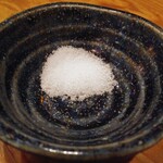 府中日本酒バルTOKUTOUSEKI - 塩いただきました