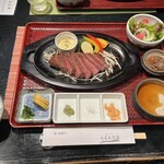 近江牛毛利志満 - 鉄板ステーキ