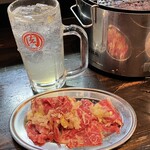 東小金井肉流通センター - ミスジカルビ879円&すっぱいレモンサワー