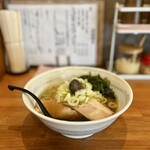 唯一無二のらぁ麺専門店 イ袋ワシづかみ - 