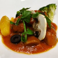 レストラン カスケード - .....四品目　牛肉の南仏風煮込み　→猫.....