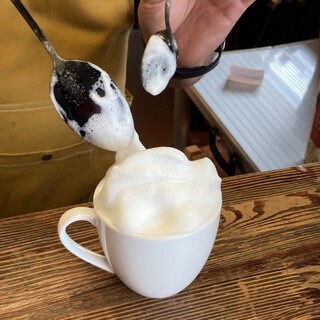 KASHIWA CAFE & COFFEE ROASTERY_1