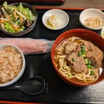 古酒と沖縄料理 島唄楽園 - 