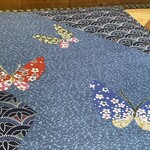 そば処 砂武縞 - 連休に卵から育てて来たうちのアゲハ達も今日明日には今年初めての羽化を迎える^_^