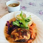 ゴンジーノ - 単品ハンバーグ＋スープ