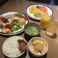 ブッフェアンドカフェ スロープサイドダイナー ザクロ - 