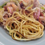 天石上海楼 - 皿うどん（太めんあんかけ）の麺は焼き入り