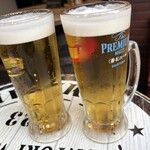 立ち飲み 串吟 - 神泡のザ・プレミアム・モルツ 生中