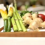 JINBO MINAMI AOYAMA - 今日使われるお野菜②