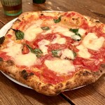 トラットリア ピッツェリア polipo - マルゲリータエクストラ