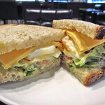 上島珈琲店  - 料理写真:B・L・T with チーズエッグサンド