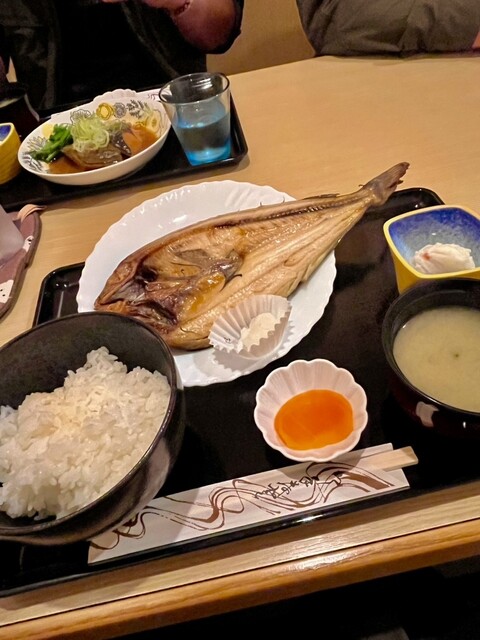 呑み喰い処 西行