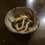 旬菜処 びいどろ - 突き出しです。