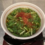 六甲餃子 - にらそば