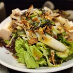 カジュアルダイニング楽 - 豆腐と焼きネギのサラダ