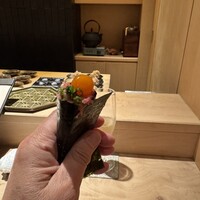 鮨 若尊 - 本マグロ手巻き、玉子、白ネギ