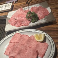 焼肉一頭両騨 町田本店 - 