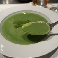 Benoit Alain Ducasse - グリーンピースのスープ リコッタチーズ