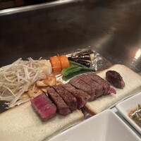 ビフテキのカワムラ 三宮本店 - 