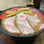 らーめん志高 - とんこつらーめん（チャーシュー2枚、極太メンマ4本）