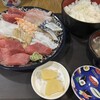 市場食堂 鮪屋鯛蔵