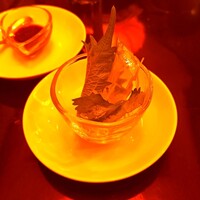 廣東料理 民生 ヒルトンプラザウエスト店 - カツオノタタキ