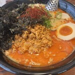 ラーメン 感動の鶏虜 - 