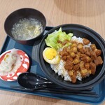 台湾魯肉飯 陳さん - 
