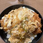 松屋食堂 - このビジュアル、コレがカツ丼だ！（かつや、分かるか？）
