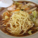 龍宝 - エビソバ麺