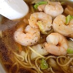 龍宝 - エビがゴロゴロ入っています