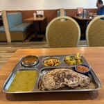 ラジドゥルバール - コドコロティセット