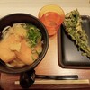 UDONつるこし - 手揚げきつねうどん、春菊天