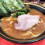 横濱家系ラーメン 野中家 - 