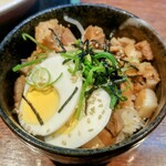 博多とんこつ 天神旗 - ヘタレ丼