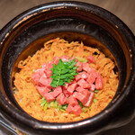 USHIGORO S. - 桜海老と牛ヒレの土鍋ご飯