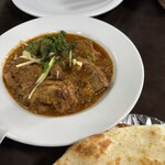 パミールマート レストラン & ハラルフード  坂東店 - マトンカラヒ1200