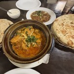 パミールマート レストラン & ハラルフード  坂東店 - チキンハンディ1200