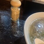 ラーメン・豚足 太吉 - 柚子皮胡椒