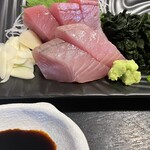 とさ市場 - カツオ刺身