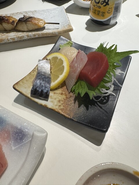 スシダイニング ジン 青森 &ndash; 新鮮な寿司と和食が楽しめる寿司ダイニング