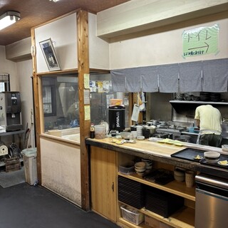 本格手打ちうどん とも作_2