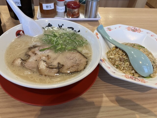 長浜ナンバーワン 飯塚店 - 飯塚/ラーメン | 食べログ