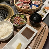 焼肉の龍園 小倉本店 - 