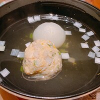 銀座 結絆 - 飛魚のつみれ、蕪の吸い物