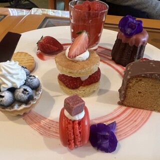 ロビーラウンジ ミザール_0