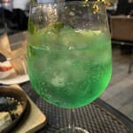 ASAGE CAFE - モヒート、メロンソーダではありません