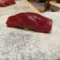 鮨 由う - 