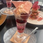 DINING & BAR TABLE 9 TOKYO - 