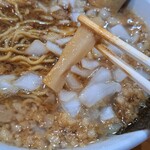 らーめんラブル - メンマリフト